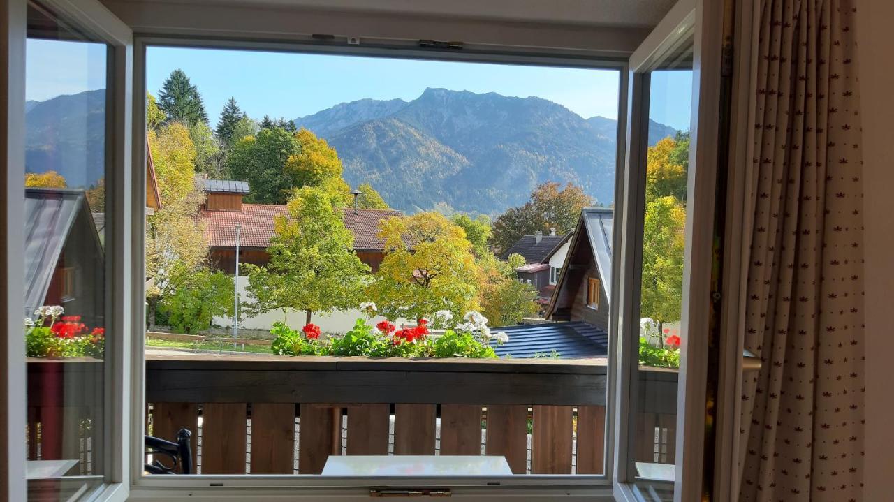 Hotel Garni Malerwinkl Бад-Хинделанг Экстерьер фото